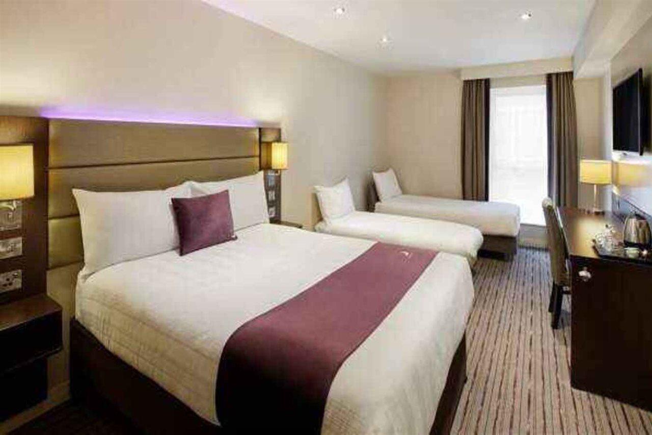 Premier Inn Oxford Botley South Hinksey ภายนอก รูปภาพ